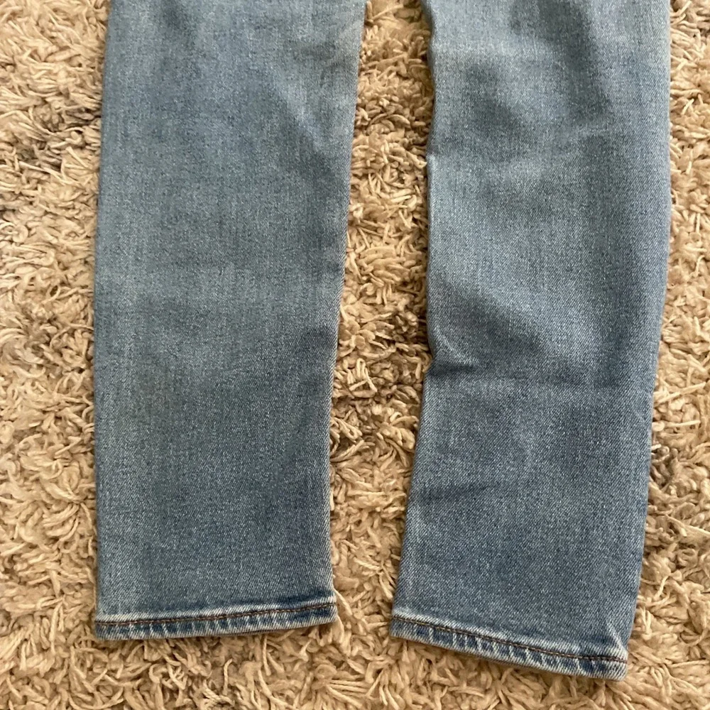 American Eagle Stretch Light Wash High Rise Slim Straight Jeans Size 0 Regular